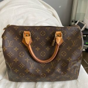 Louis Vuitton speedy 30